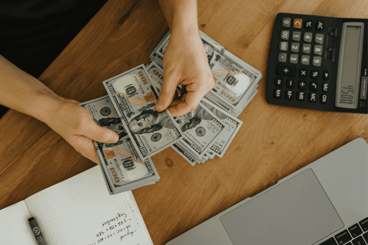 Foreign investment in Pakistan slows down to $133 million in October