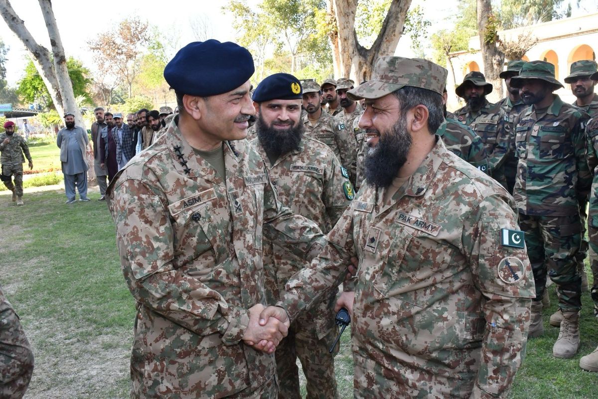 Pakistan army chief accuses Afghanistan of harboring militants behind Bannu attack
