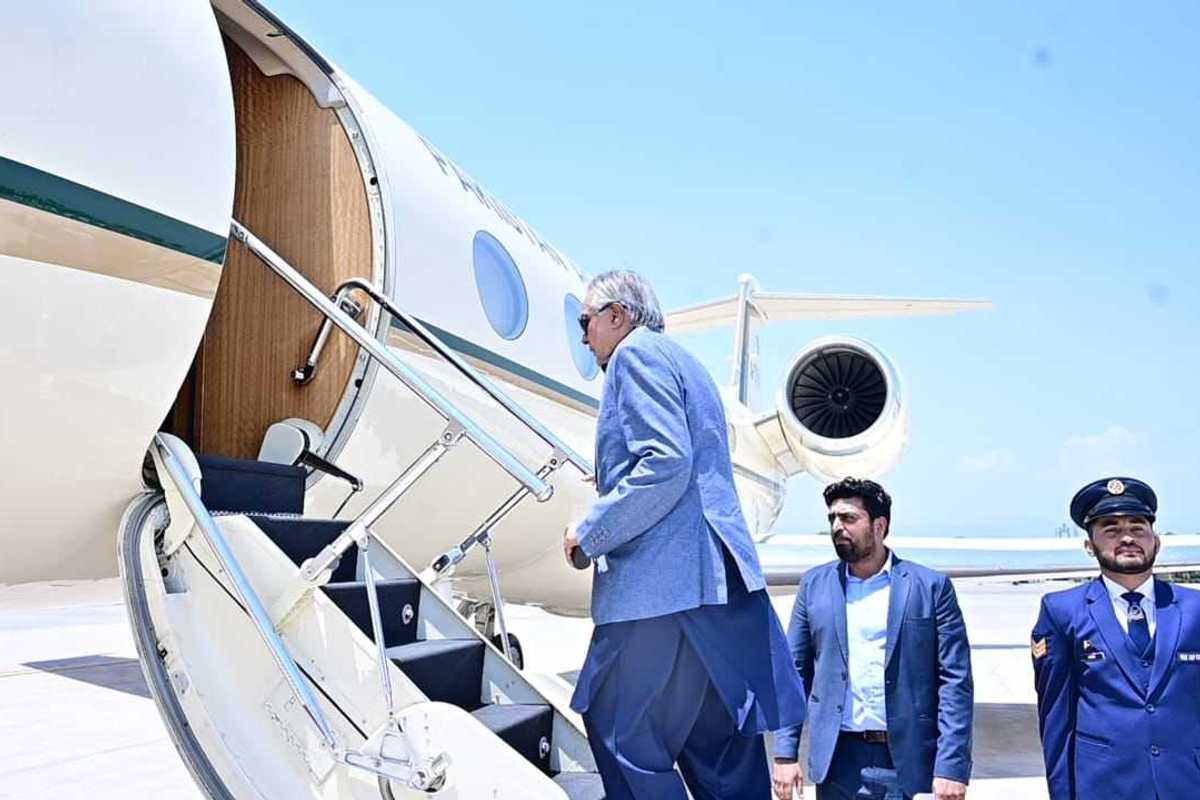 Pakistan's deputy PM departs for Cairo to attend R-4 foreign ministers meeting