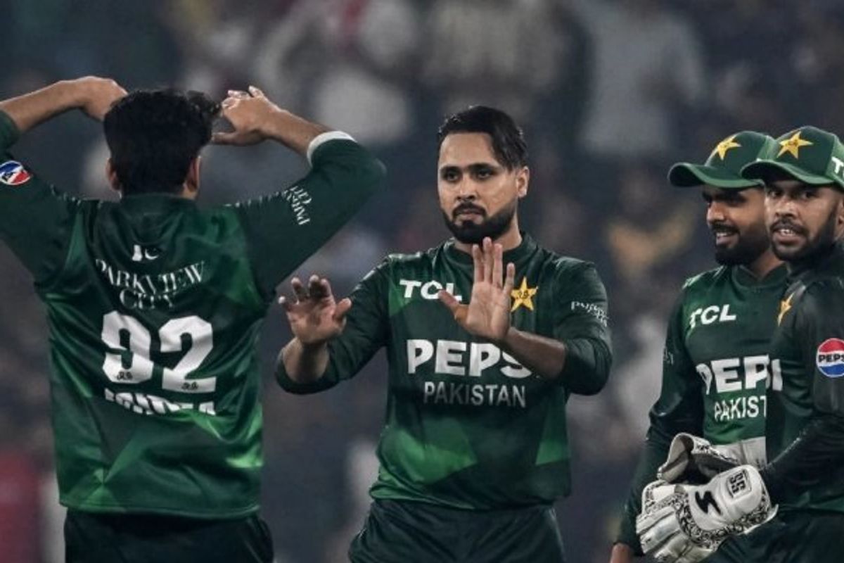 All-round Pakistan rout South Africa in second T20I