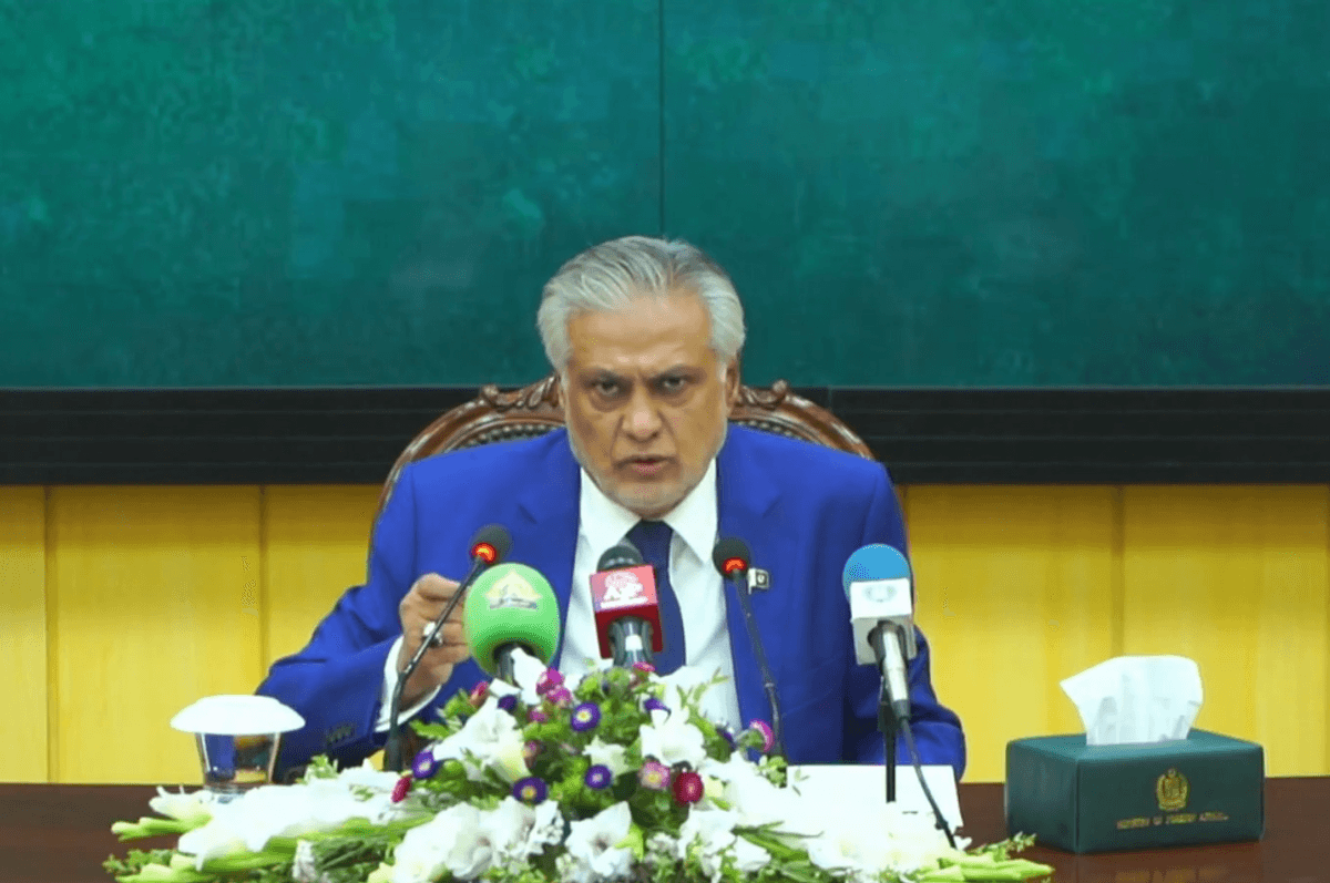 Pakistan open, 'not desperate' for talks with India, says foreign minister