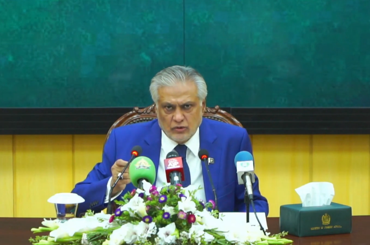 Pakistan open, 'not desperate' for talks with India, says foreign minister