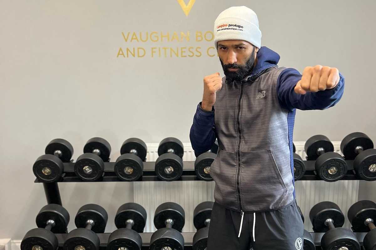 Pakistani boxer Waseem’s world title fight postponed