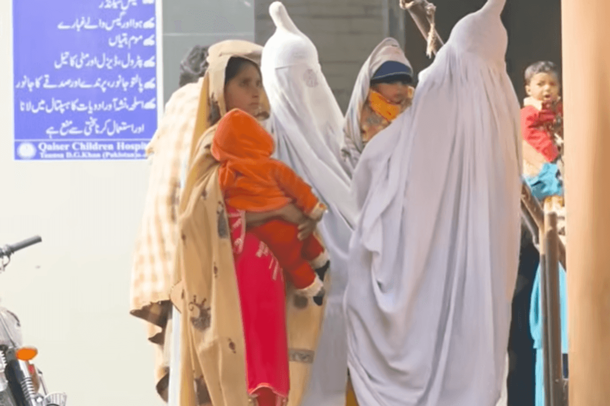 Karachi HIV outbreak widens as 25 children test positive at second SESSI hospital