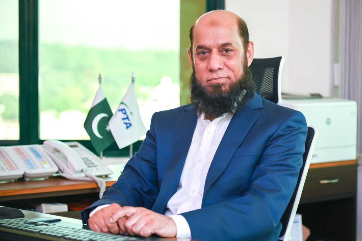 'Sharks can’t bite submarine cables,' Pakistan telecom regulator admits