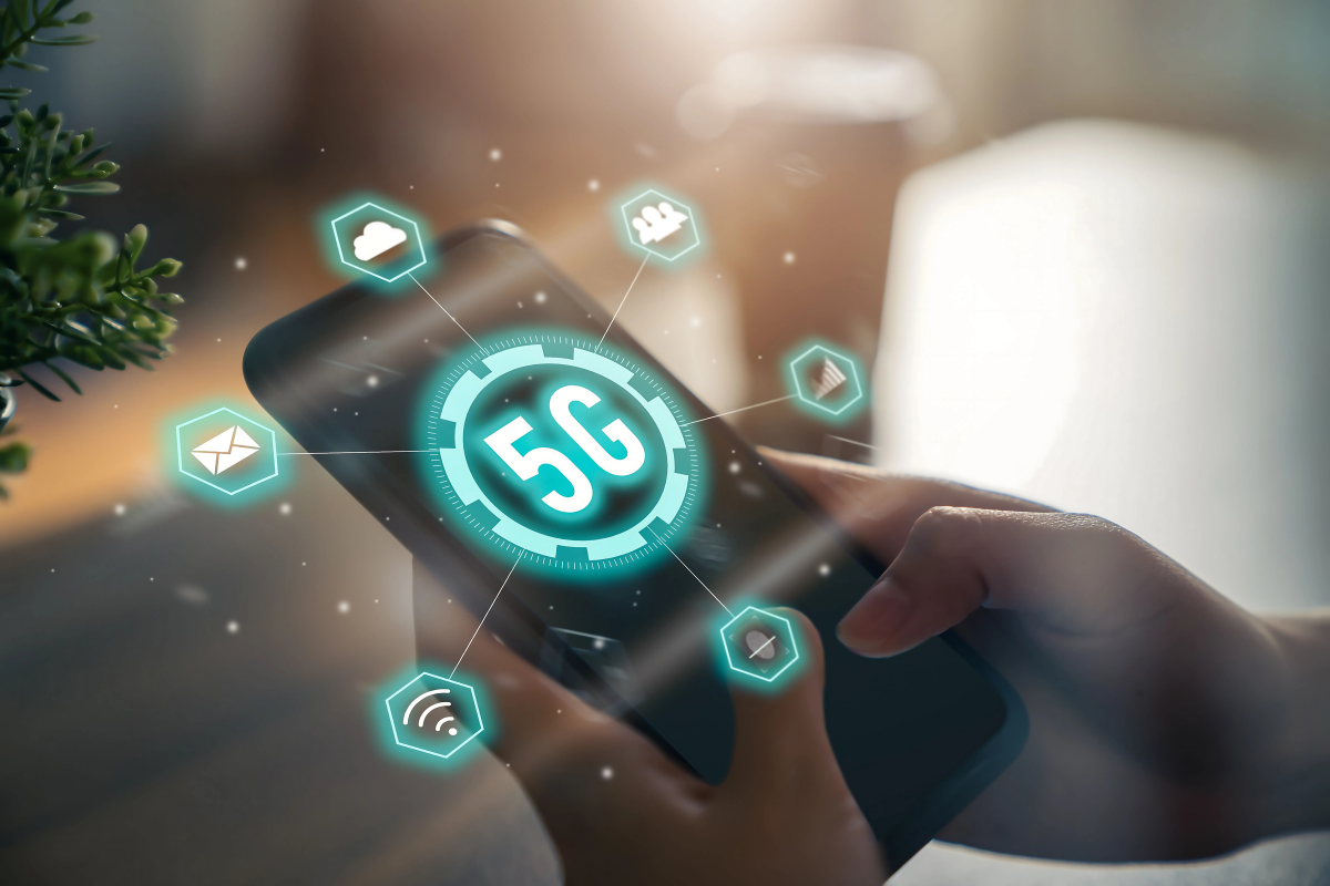 Pakistan plans 5G auction for April 2025, hires US firm for consultancy