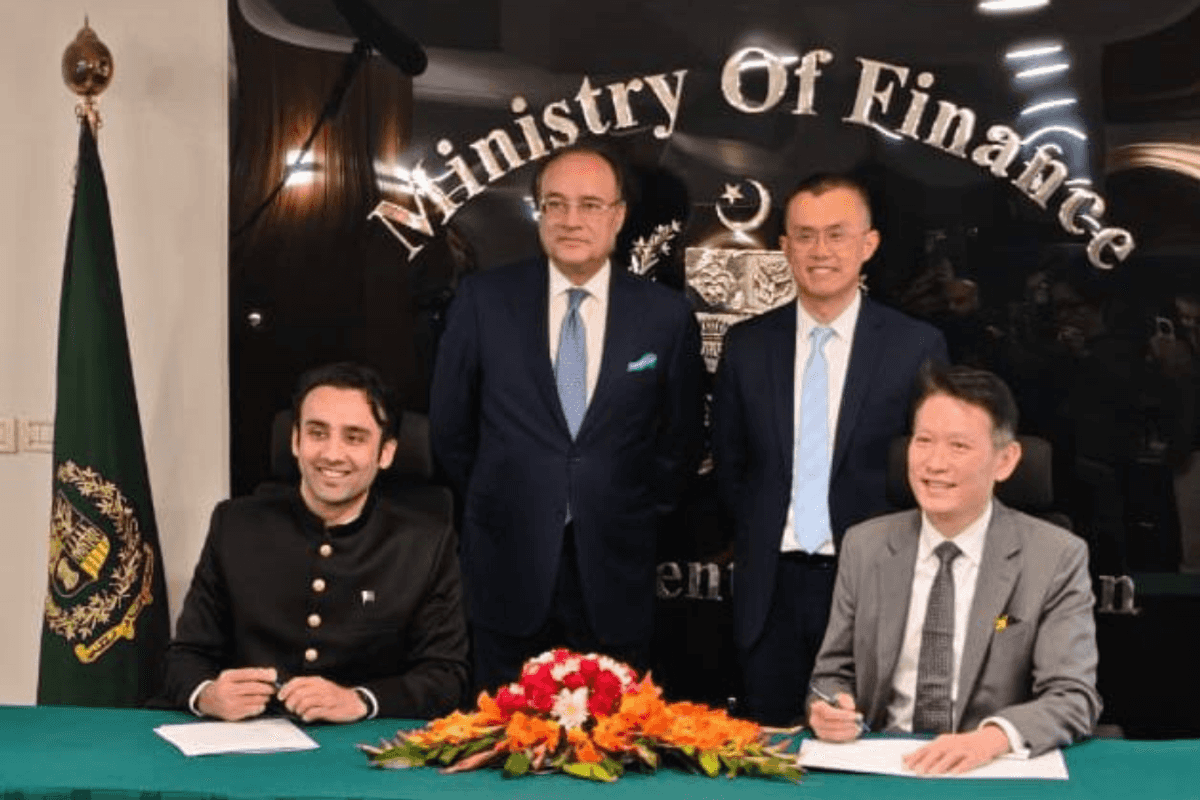 Pakistan allows crypto firms Binance, HTX to set up shops