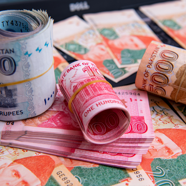 Pakistan repays record PKR 2.6 trillion in domestic debt, signals fiscal shift