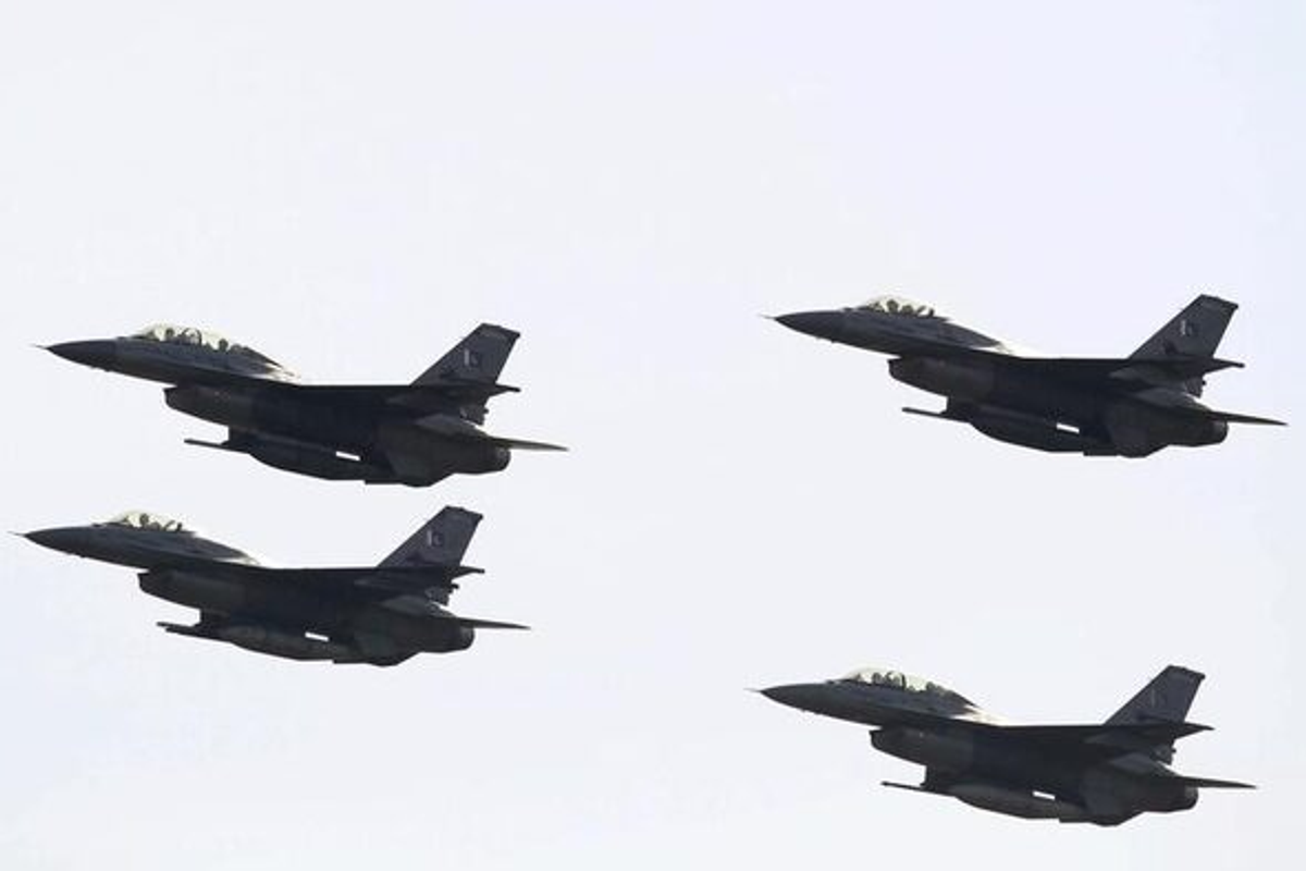 Pakistani jets ‘intercept’ Indian Rafales as tensions soar over Kashmir: state media