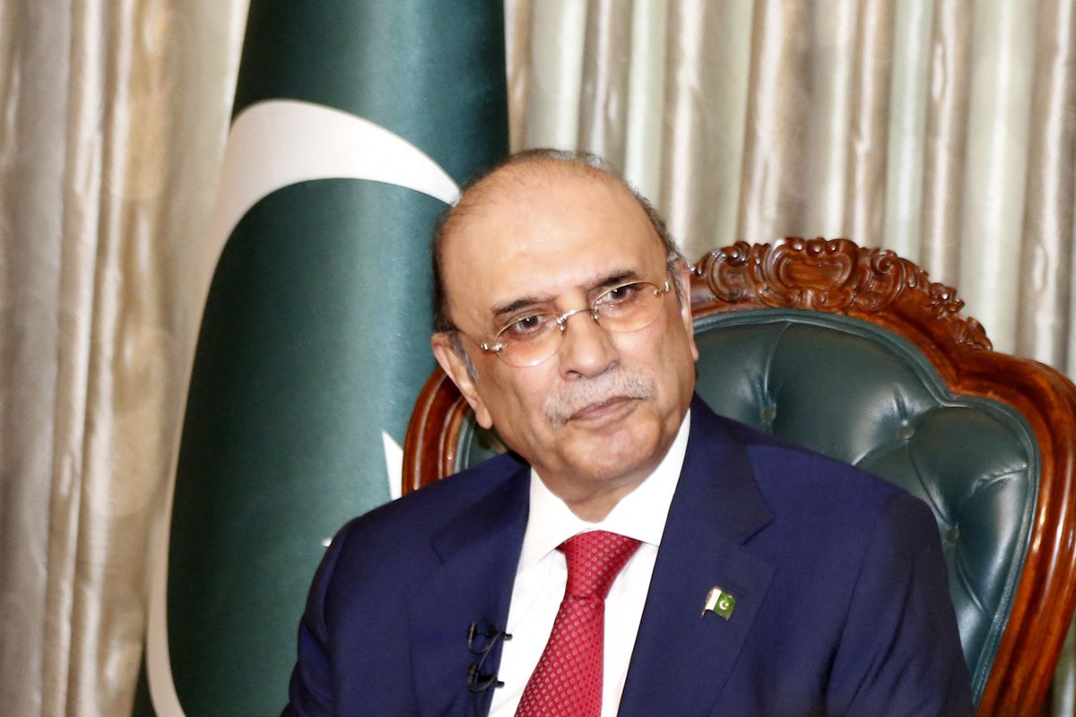 Pakistan president directs aviation authority to appoint deceased employee’s son