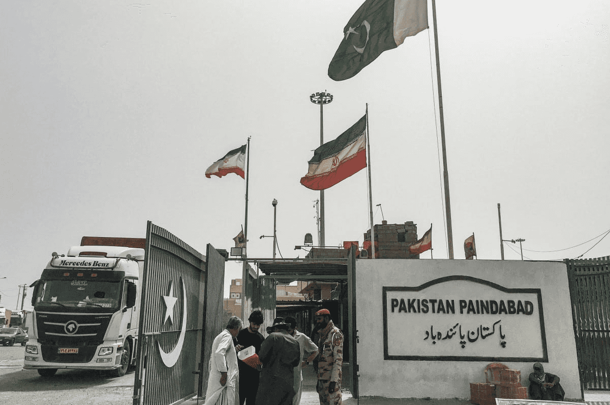 Pakistan fears militants will thrive on restive border if Iran destabilized
