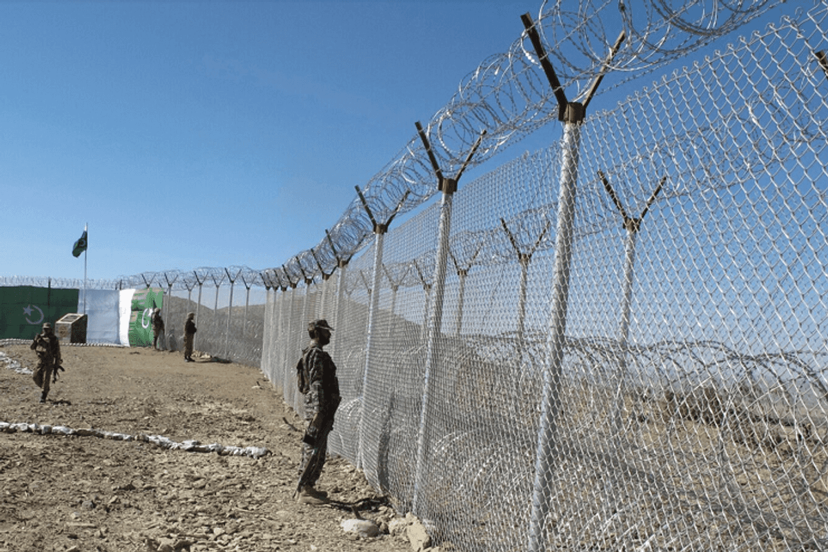 Pakistan kills 29 militants in operations along Afghan border