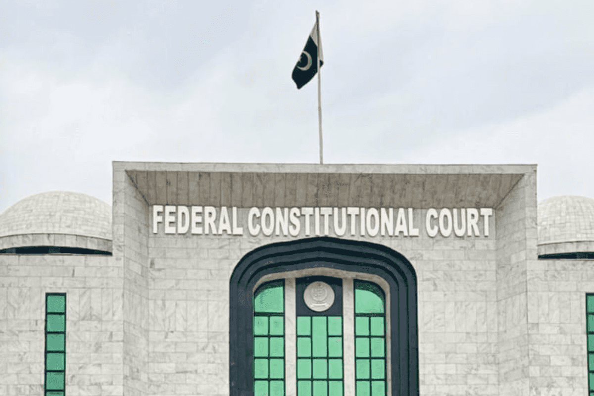 Pakistan court seeks attorney general's assistance in prisoners' medical treatment case