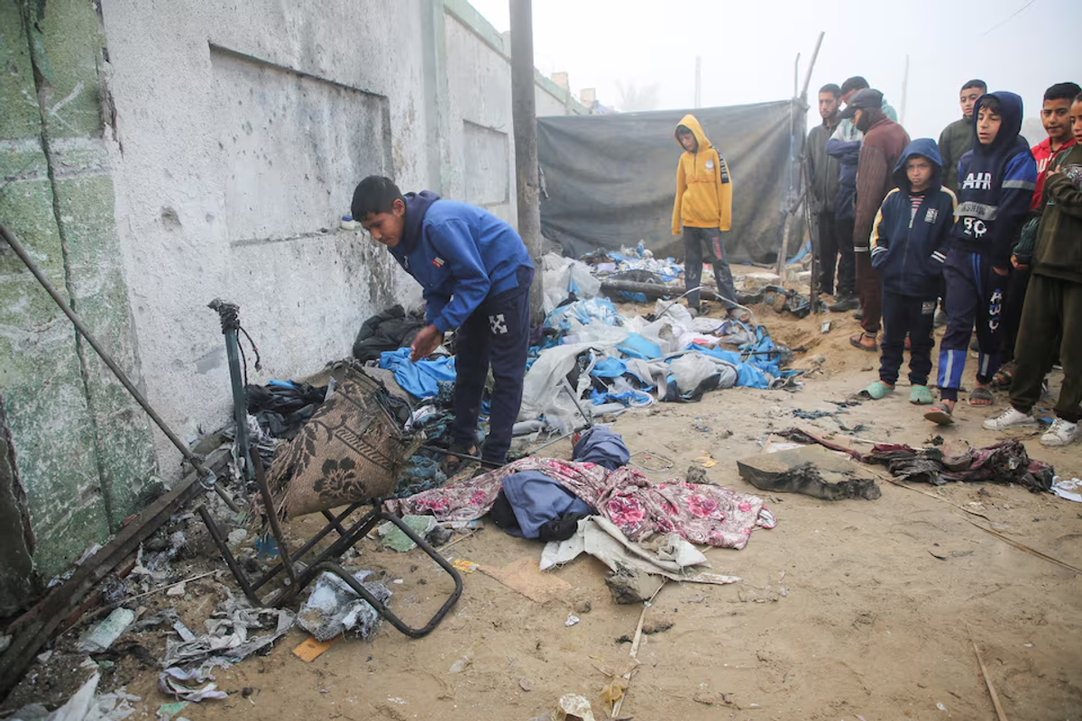 Hamas set to release first hostages under Gaza ceasefire deal on Sunday, Israel says