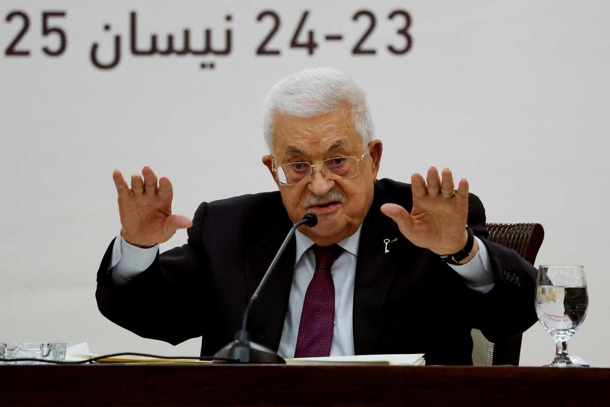 US bars Palestinian leader Abbas from UN as allies pledge statehood