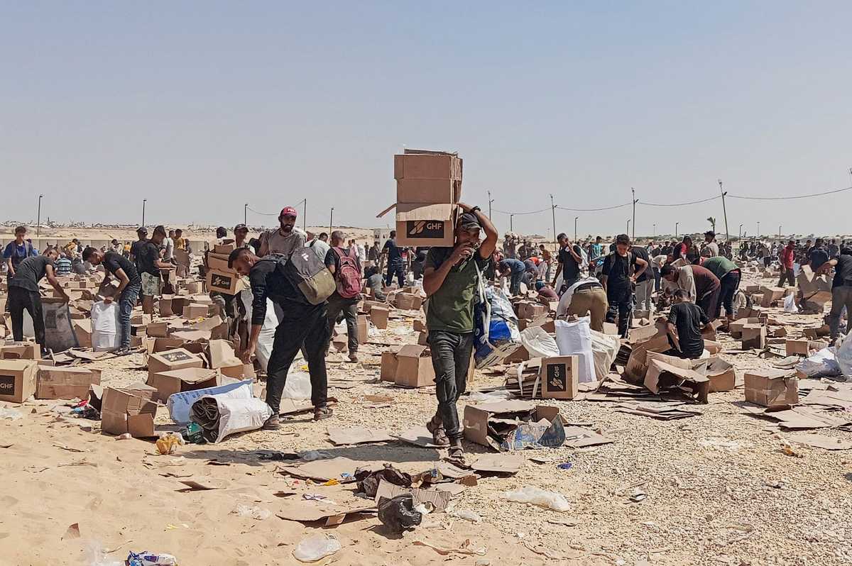 UN says 875 Palestinians have been killed near Gaza aid sites