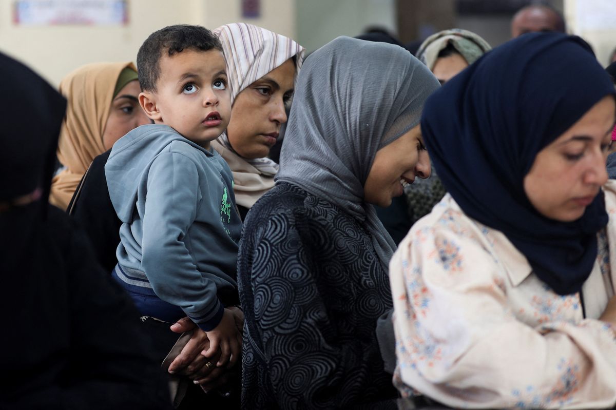 Legal questions raised by Israel's ban on UN Palestinian aid agency UNRWA