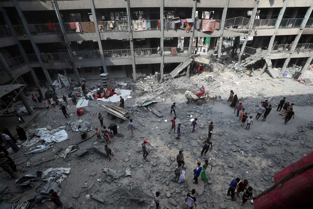 Gaza rescuers say Israeli forces kill 34 as ceasefire momentum builds