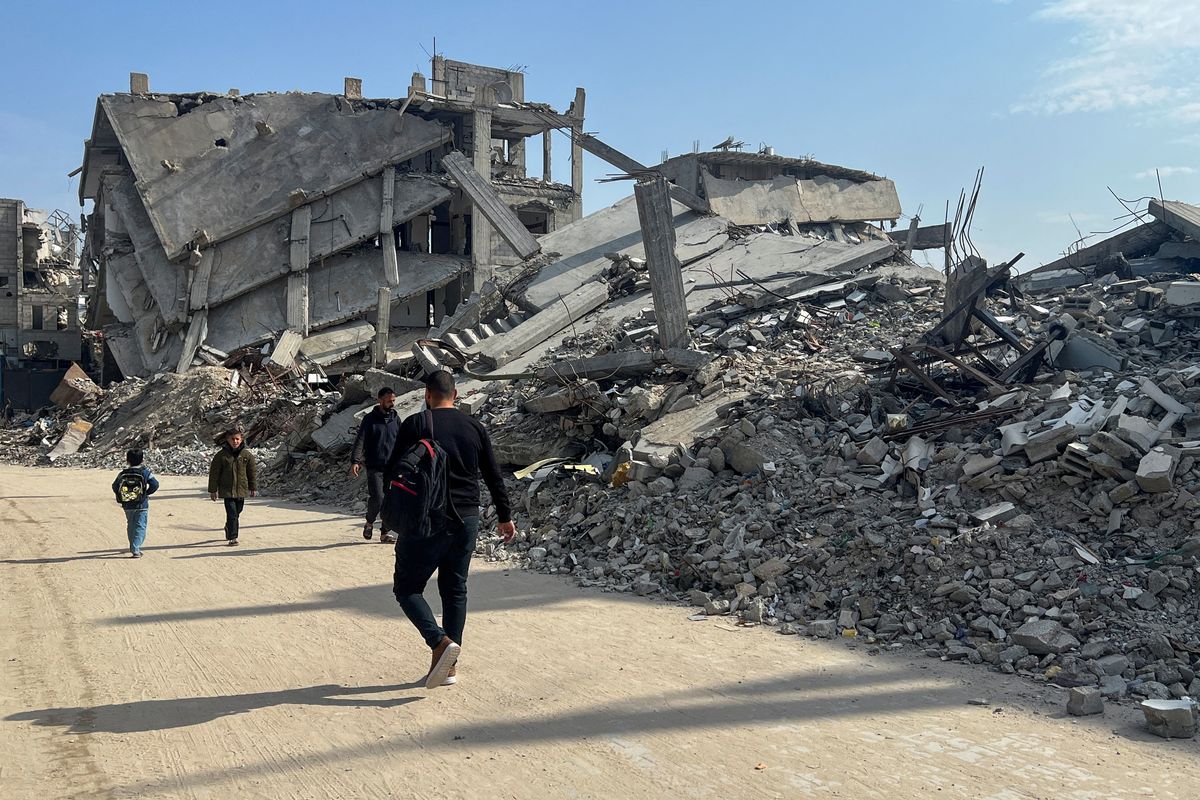 Hamas officials say delegation in Cairo for Gaza truce talks