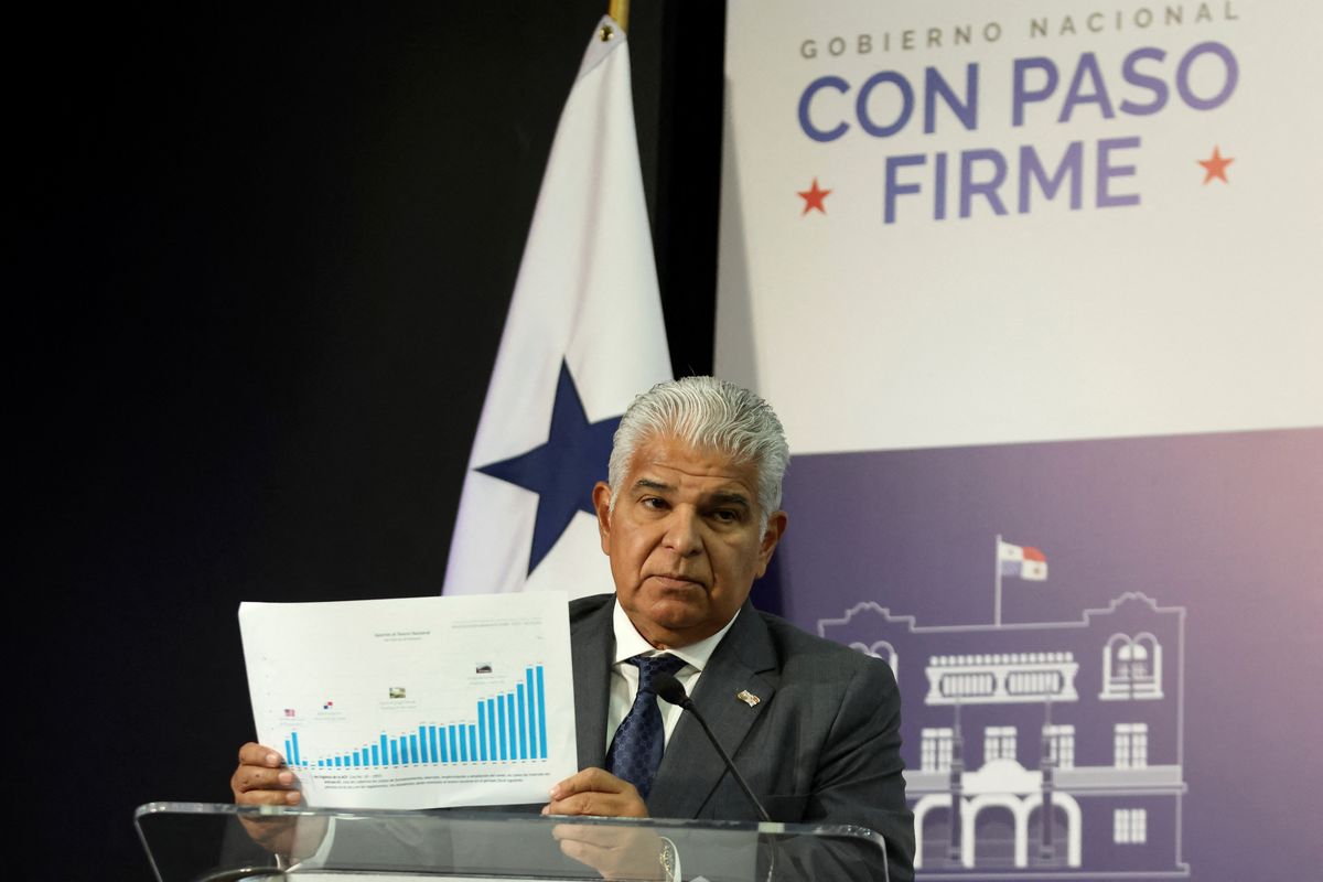 Panama president rules out talks with Trump over canal threat