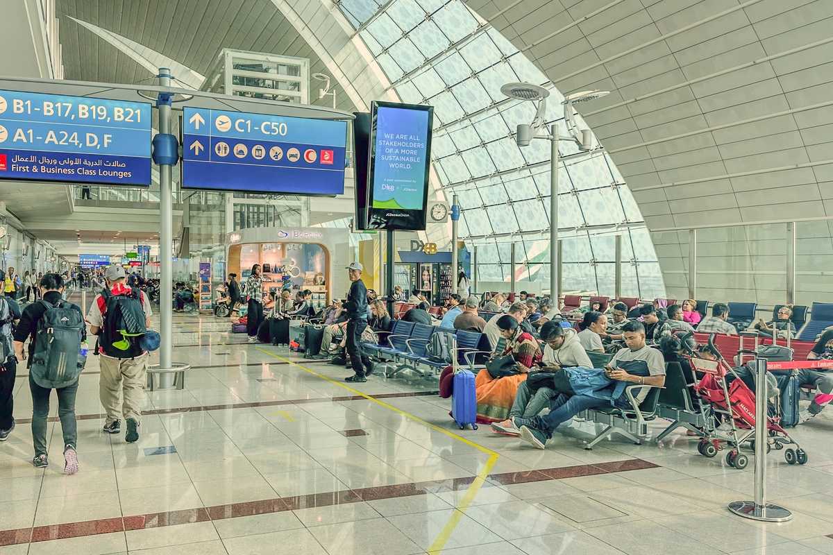 Avoid wearing valuable items: UAE issues warning to citizens traveling to Europe