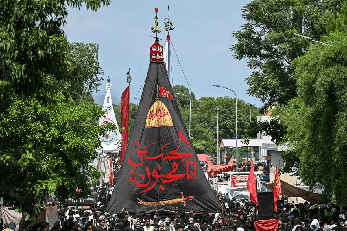 PEMRA suspends Geo News for 15 days over Muharram documentary, channel apologizes