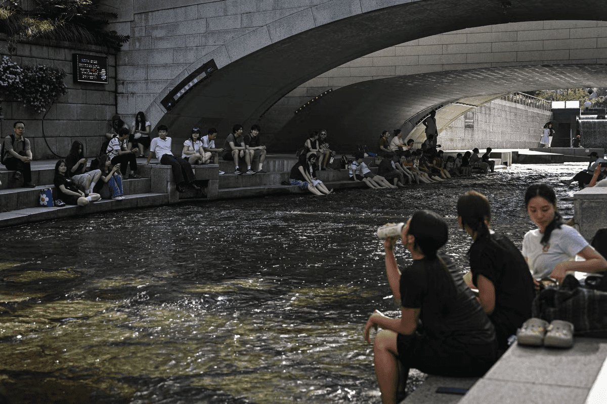 South Korea records its highest-ever temperature at 42.5C