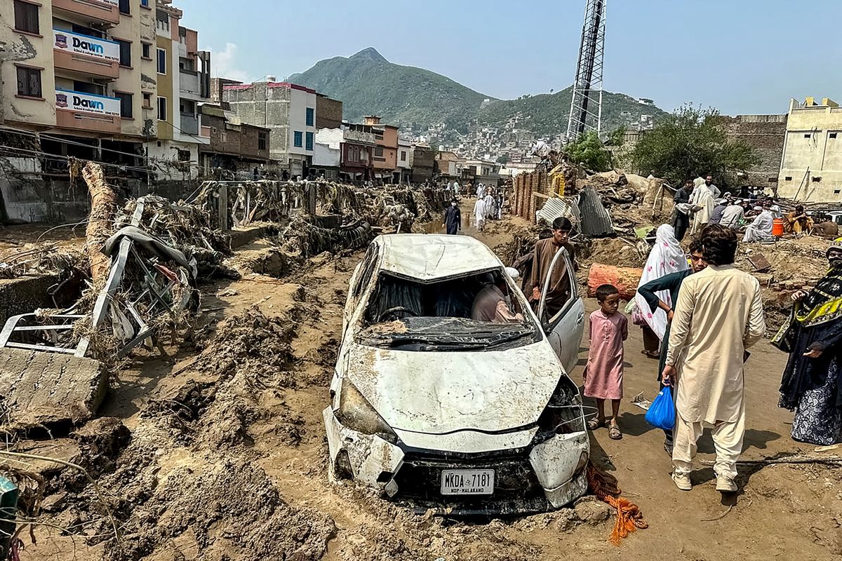 Death toll from flash floods in northern Pakistan rises to 346