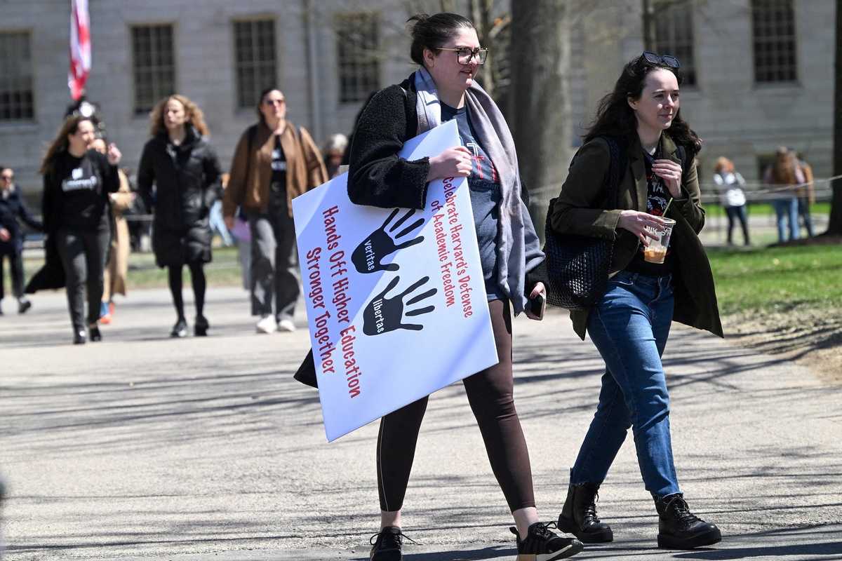 Trump administration to restore foreign students' legal status, for now