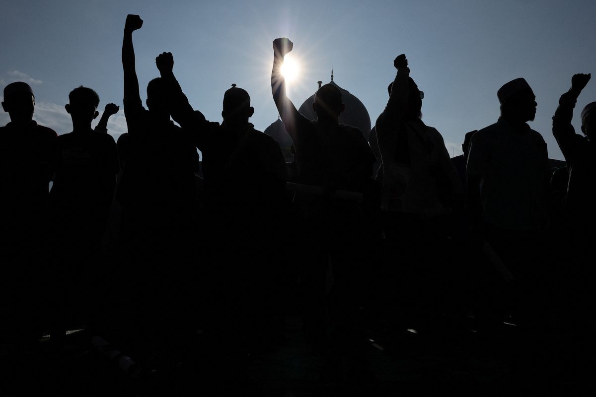 Malaysian man to be publicly caned at mosque for Islamic crime of close proximity