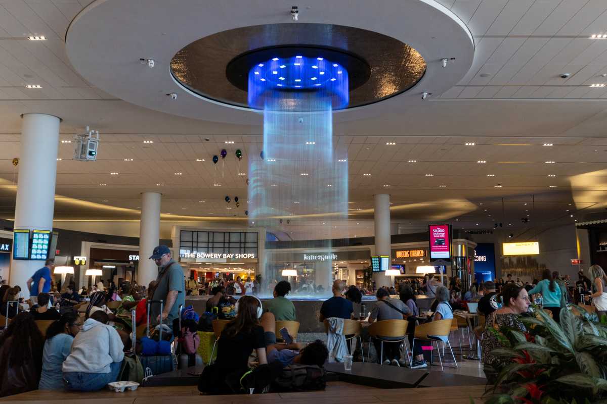 New $250 visa fee risks deepening US travel slump