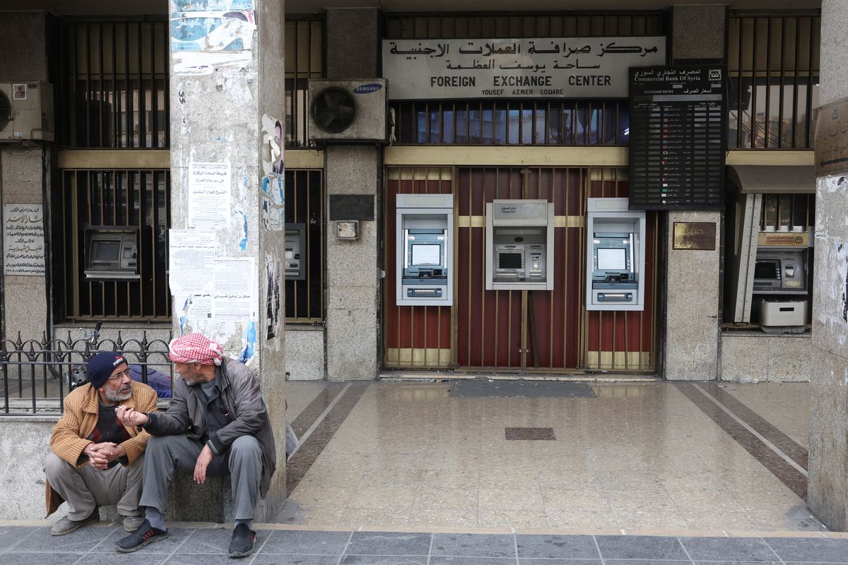 Public sector salaries in Syria to increase by 400%, finance minister says