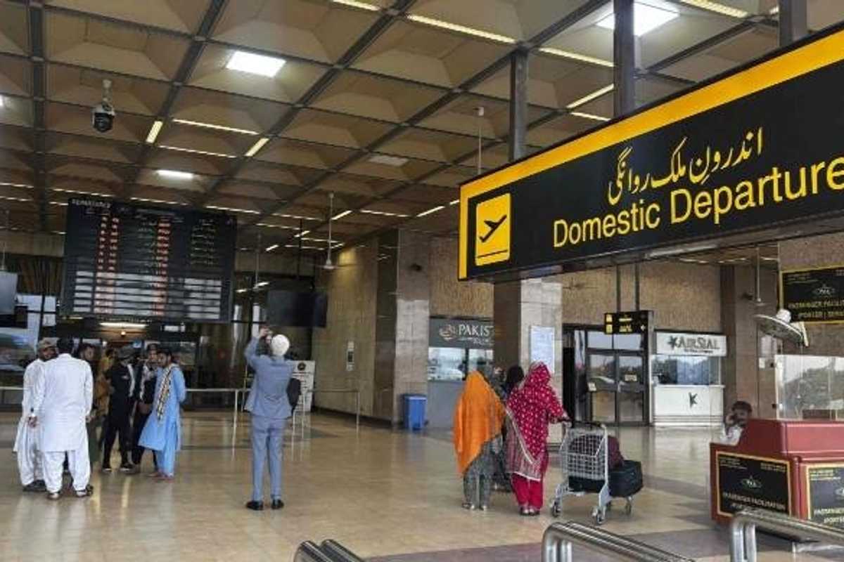 FBR accuses foreign cargo firm of customs fraud in Karachi