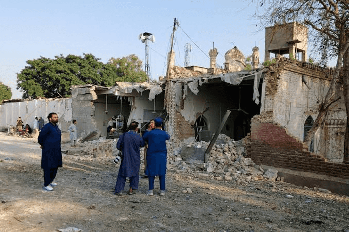 Pakistan forces complete 22-hour operation at Kohat police compound, eliminating all 8 militants