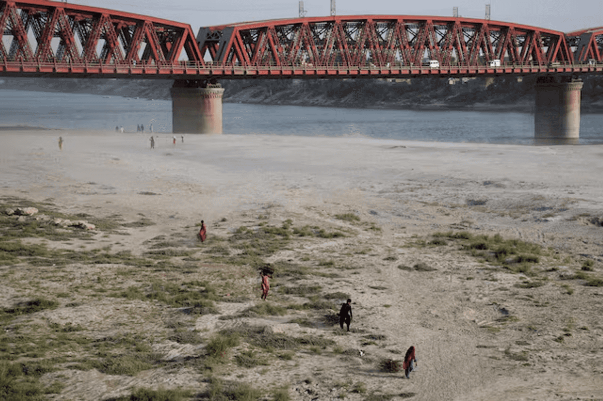 Pakistan prepares to challenge India's suspension of water treaty at international forums