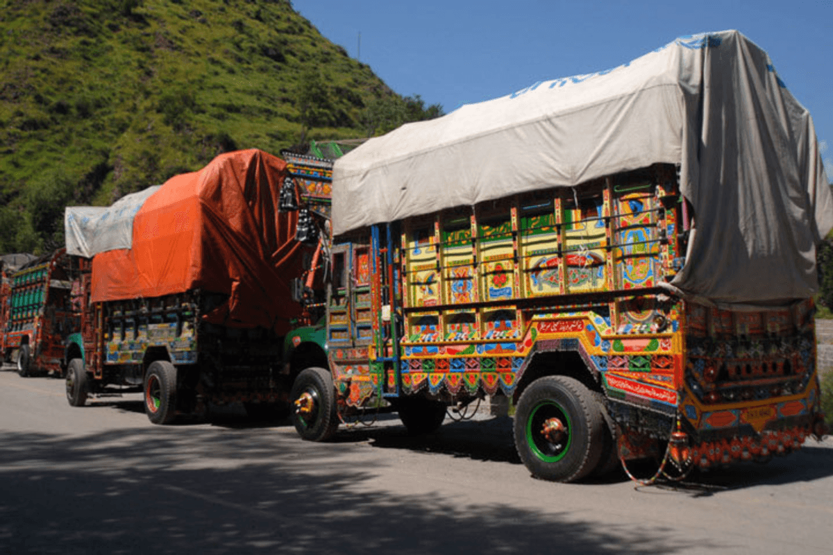 Pakistan-Afghanistan border closure stalls trade for a year