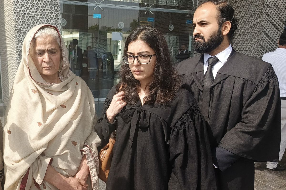 Court slams police probe into 'abduction' of Pakistani journalist's brothers