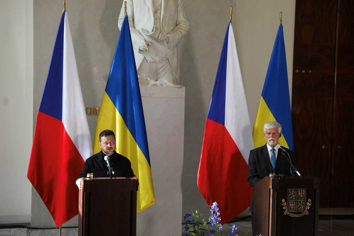 Ukraine's Zelenskyy says ceasefire could be put in place at any moment