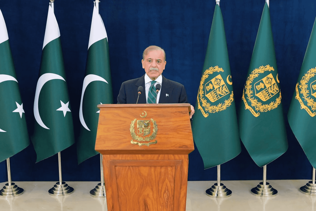 Pakistan raises high-octane fuel levy to PKR 300 per liter