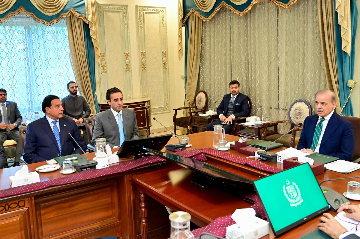 Pakistan PM says disputed canal project won’t proceed without provincial consensus