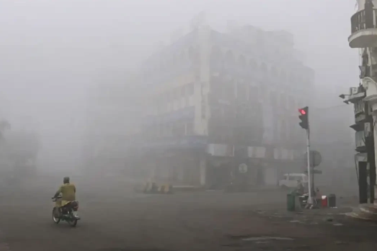 Pakistan won’t see record cold this winter, says weather agency