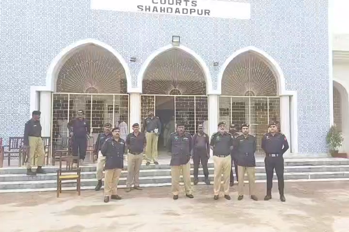 Pakistan court returns custody of two Hindu minors amid conversion row