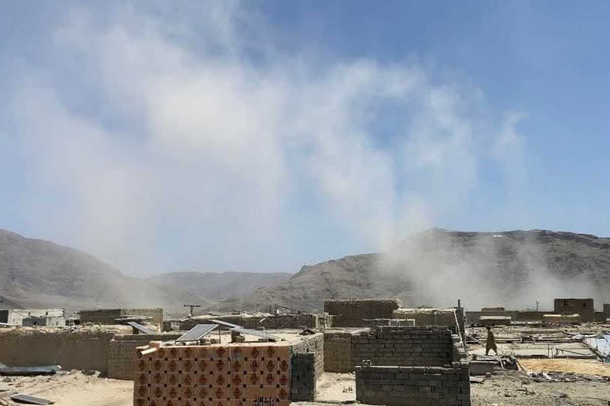 Blast in Pakistan's northwest kills seven, injures 15