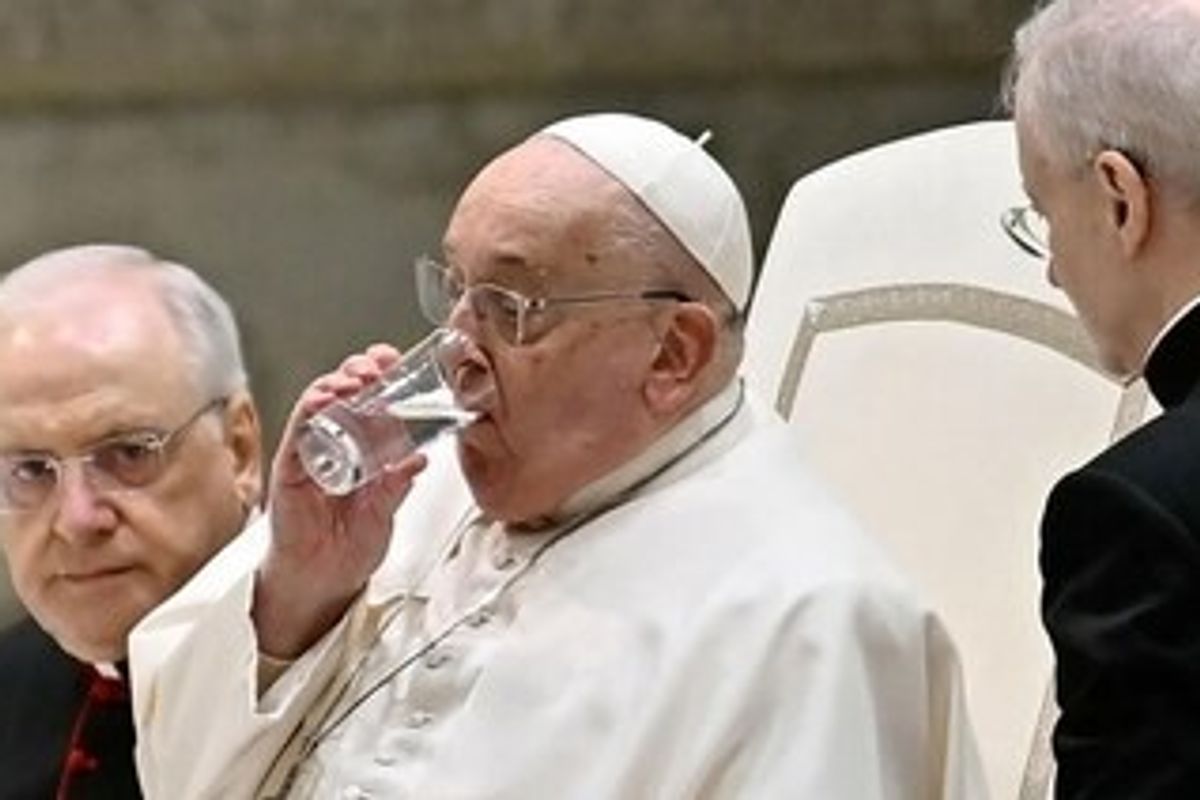 Pope Francis in critical condition for second day, Vatican says