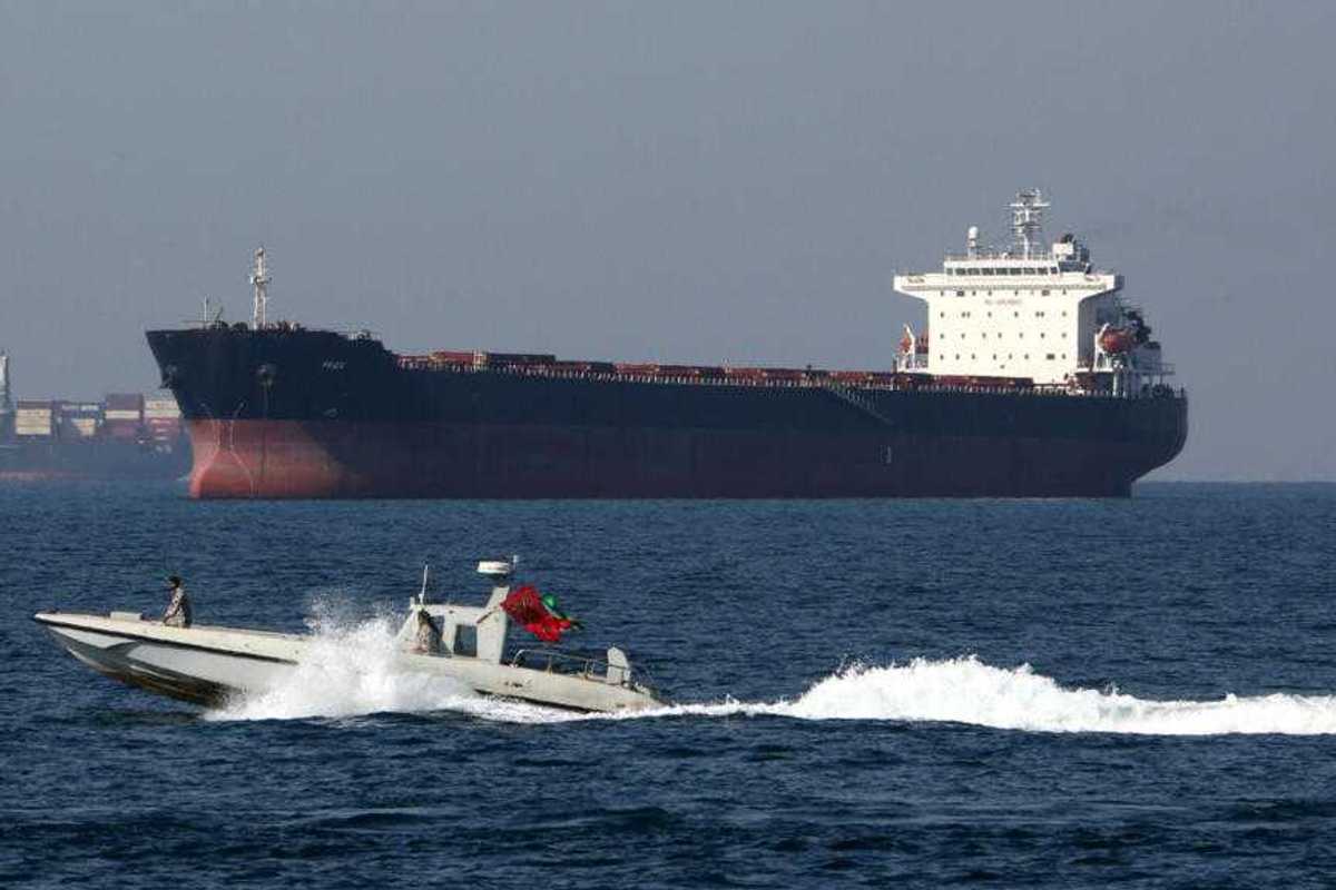 Oil prices top USD 90 as Iran-US tensions escalate in Hormuz