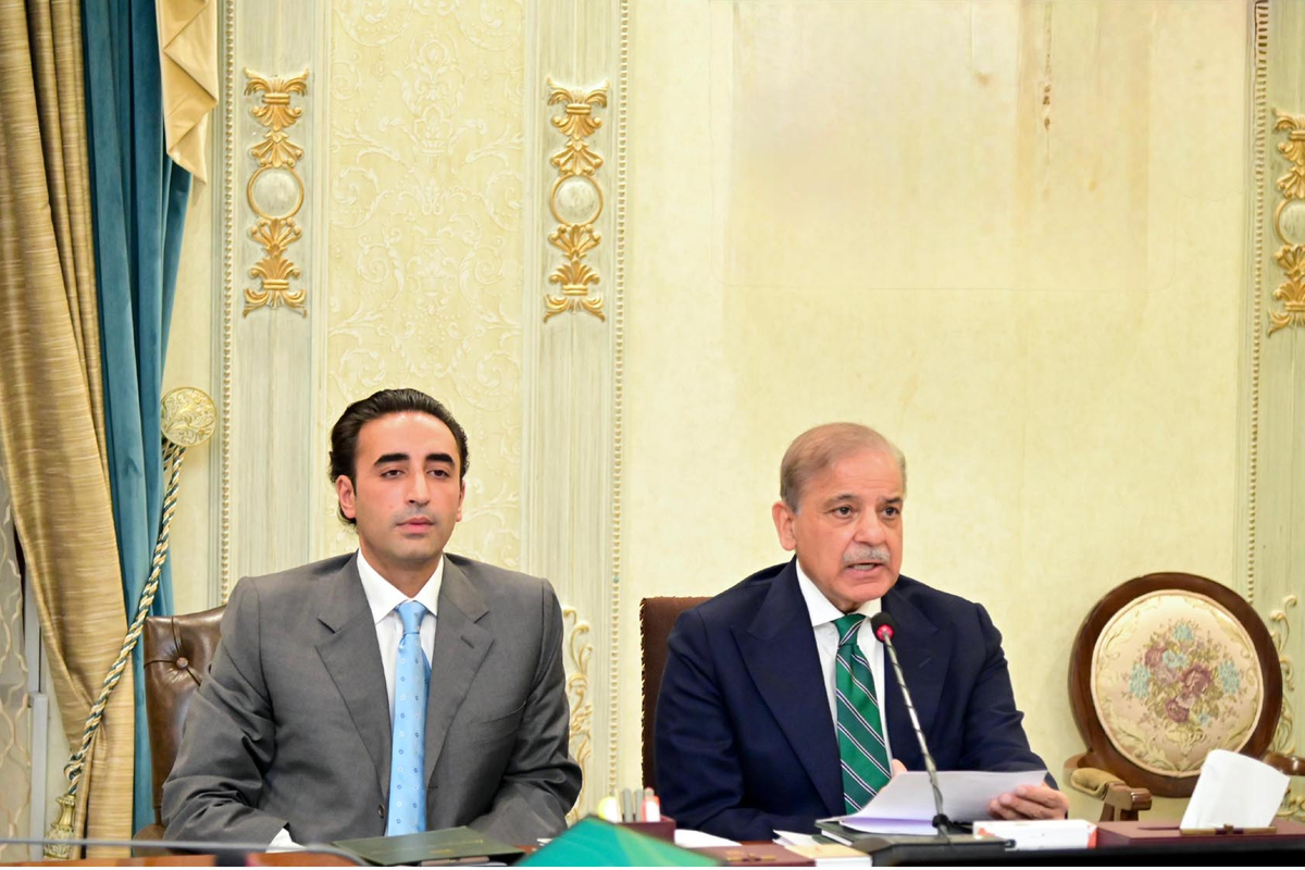 Water dispute forces Pakistan PM to call long-delayed federal council meeting