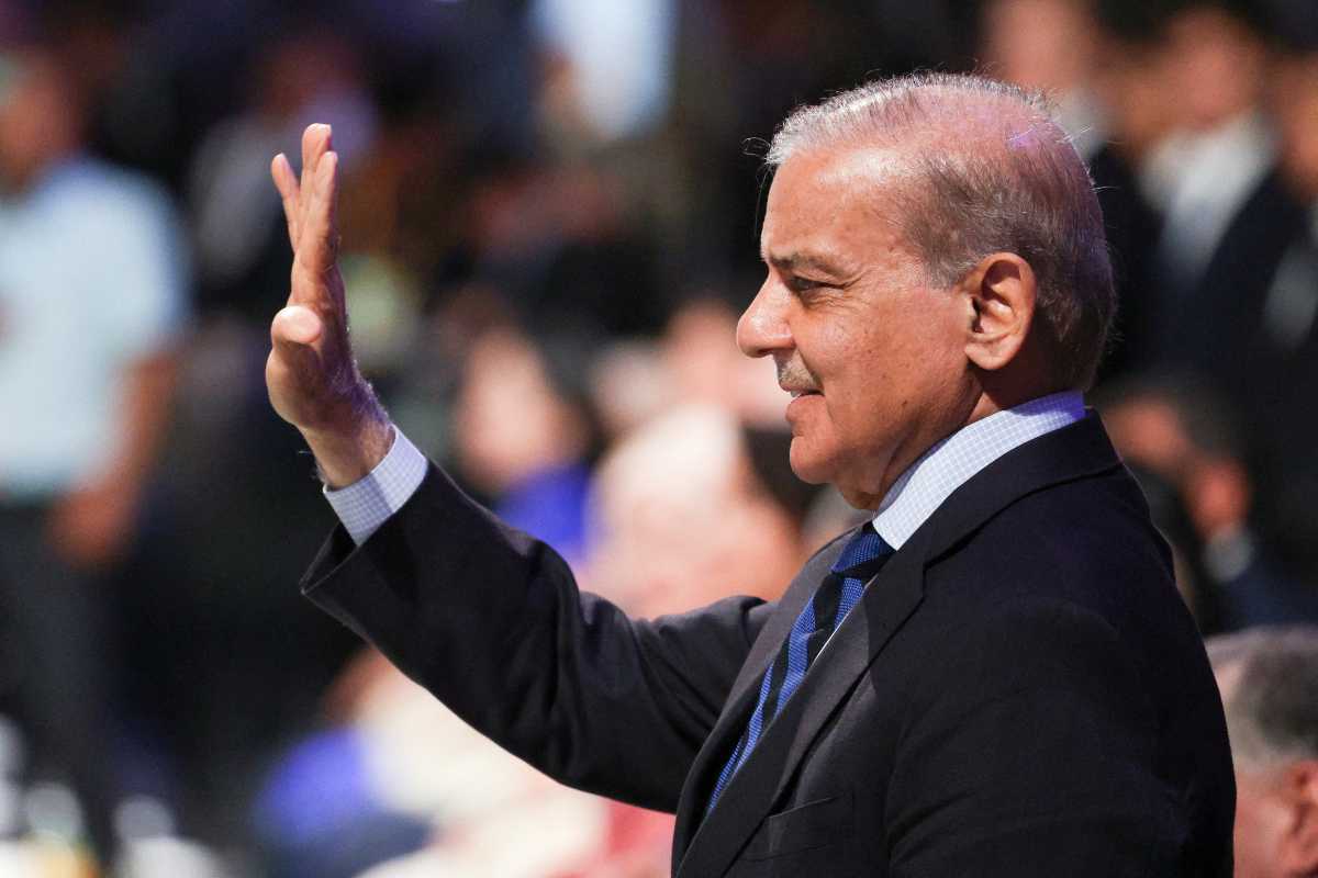 PM Shehbaz Sharif to address Pakistan Stock Exchange investors as IMF talks continue