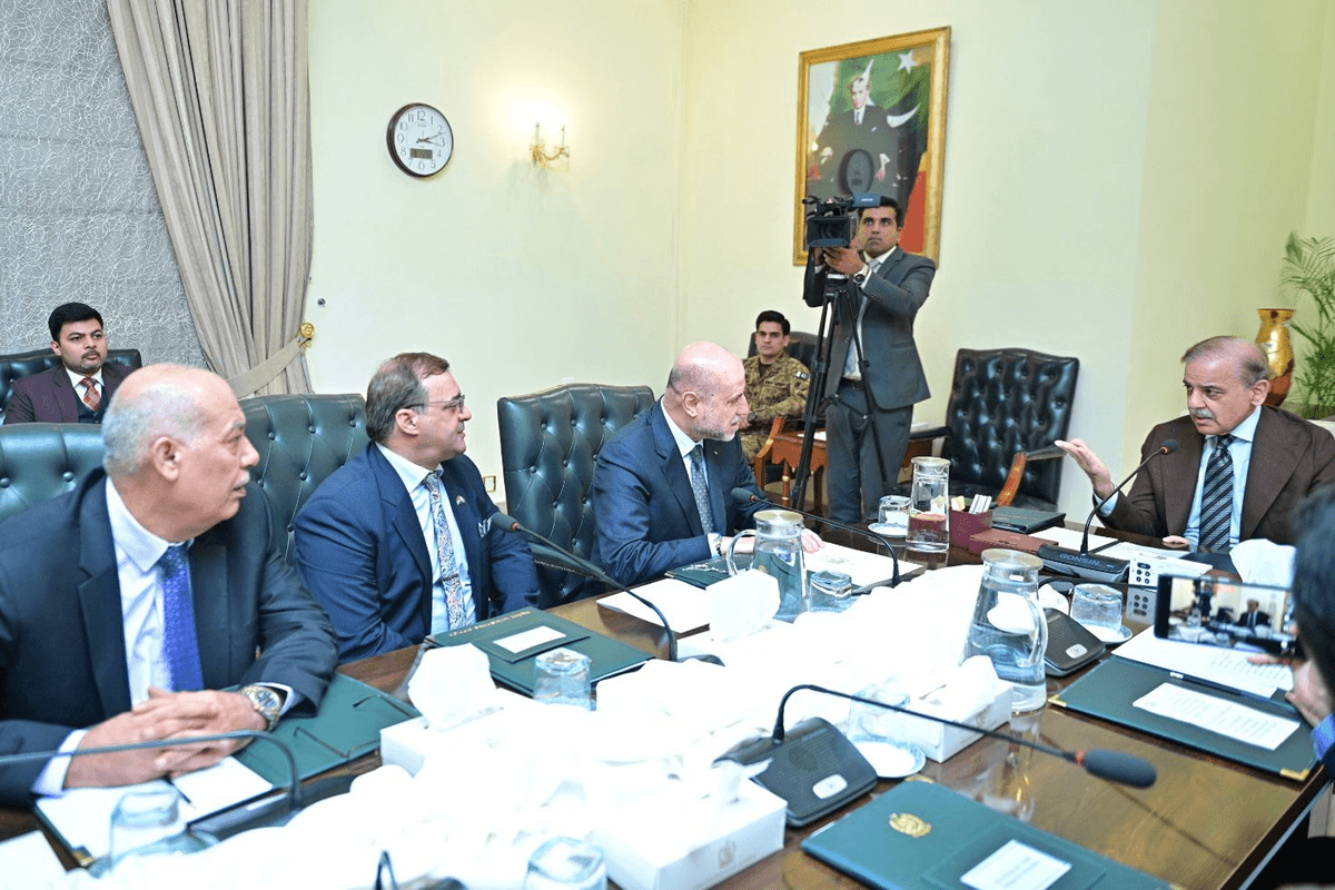 Pakistan reaffirms support for Palestine in meeting with adviser to President Abbas