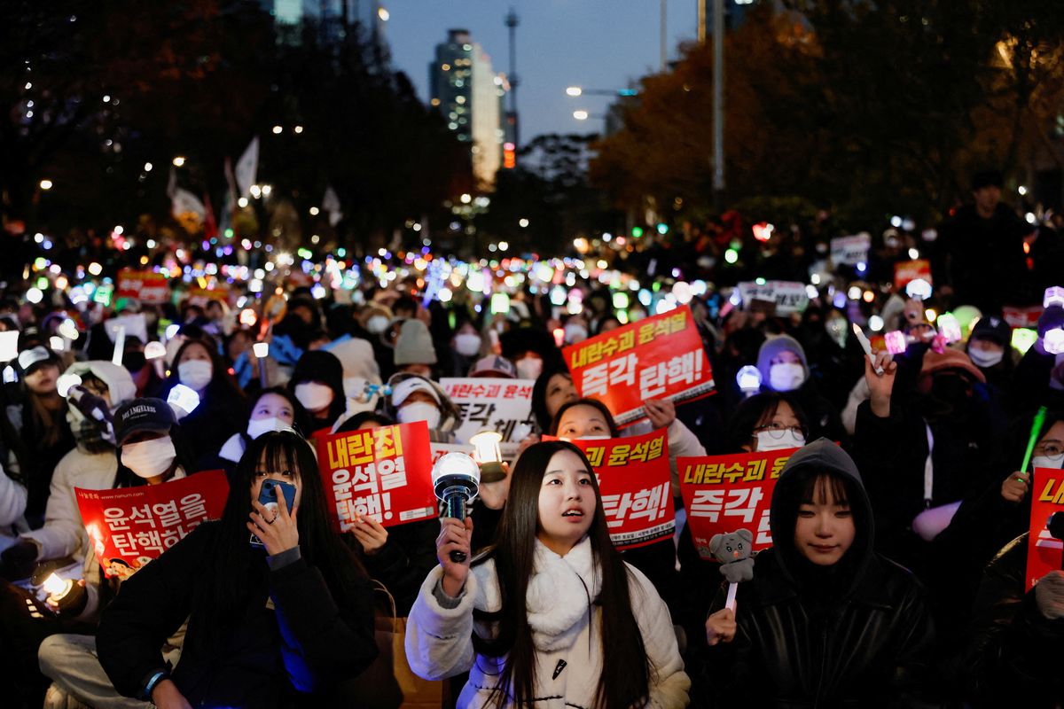 K-pop light sticks fire up impeachment protests in South Korea