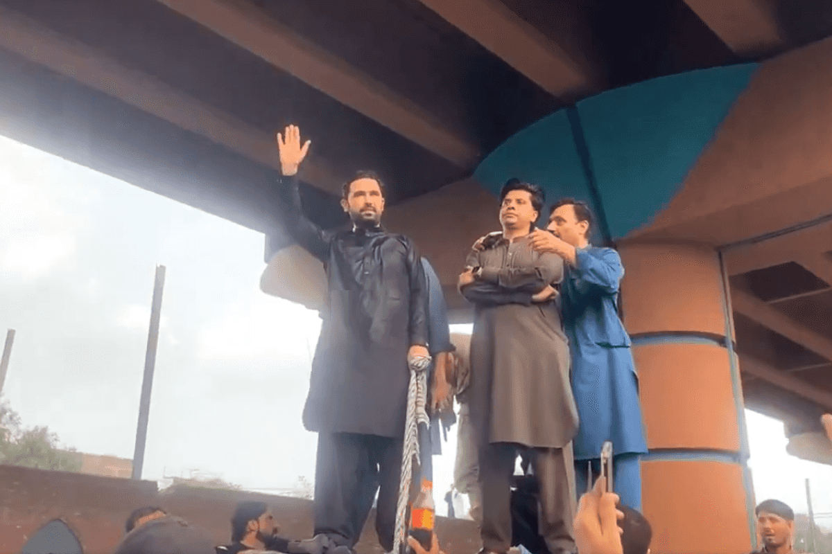 KP CM Sohail Afridi in Lahore as PTI’s Punjab push meets tighter curbs
